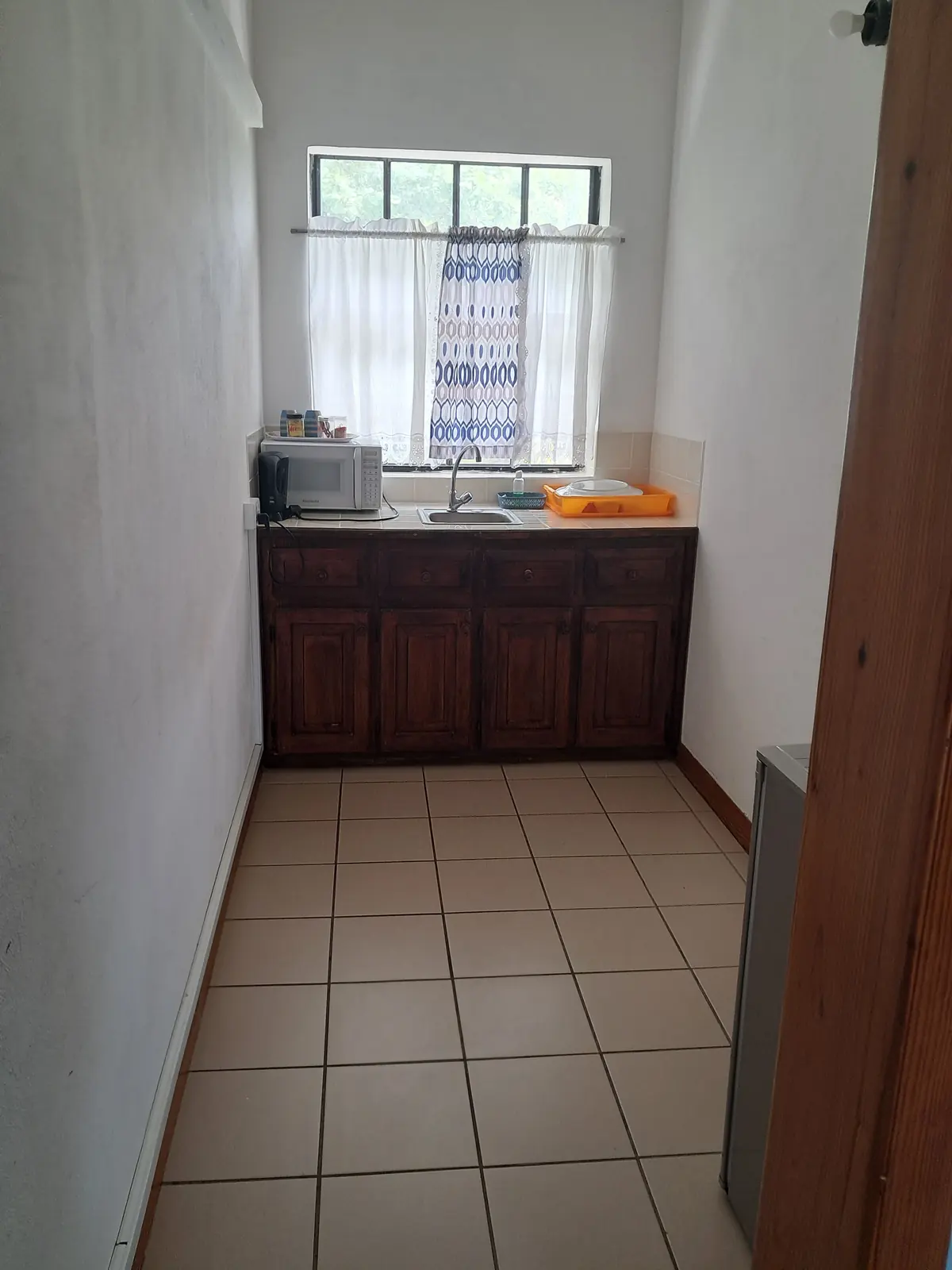 Kitchenette in hallway